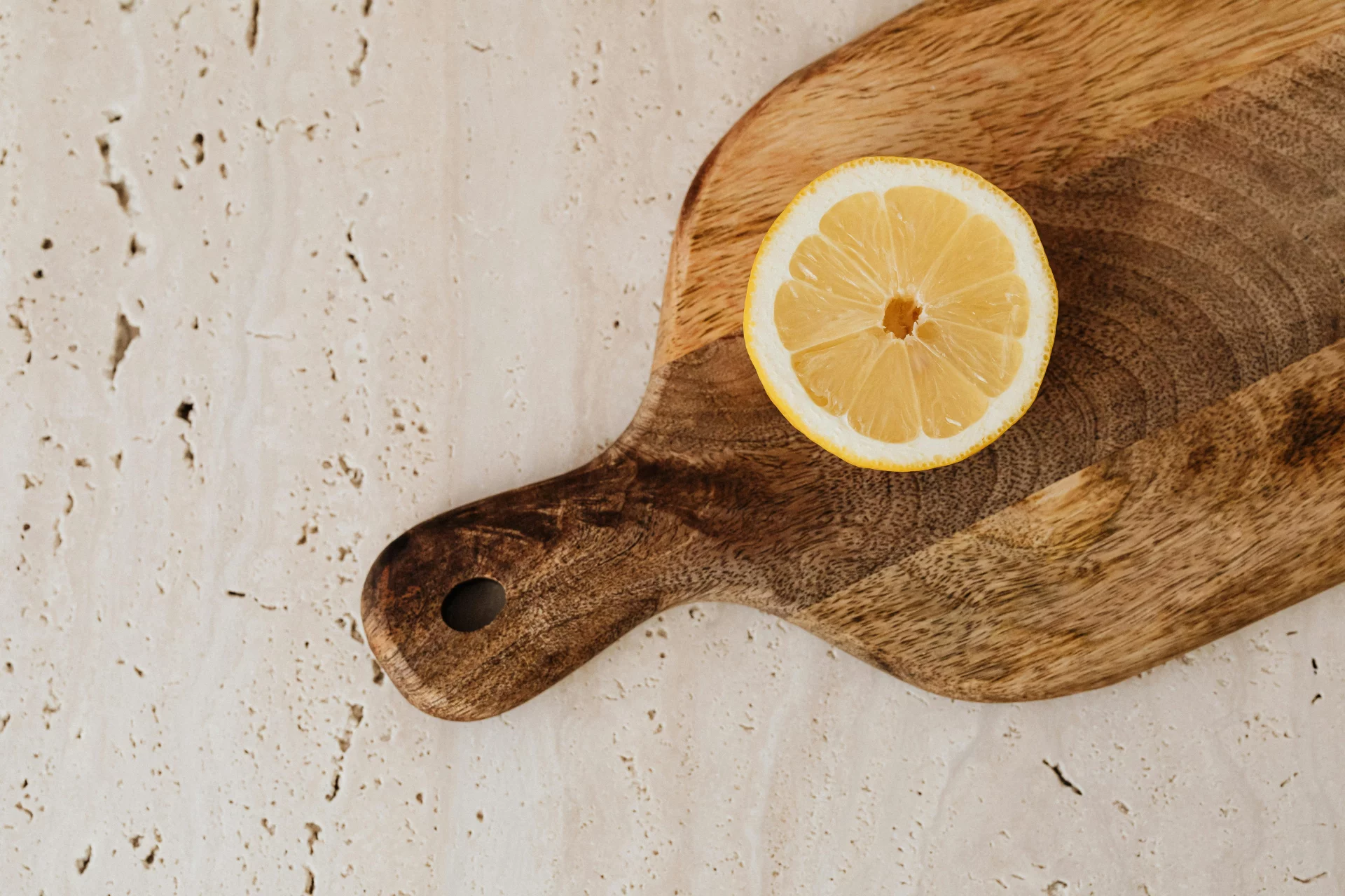 Concentration of natural benefits and pure energy