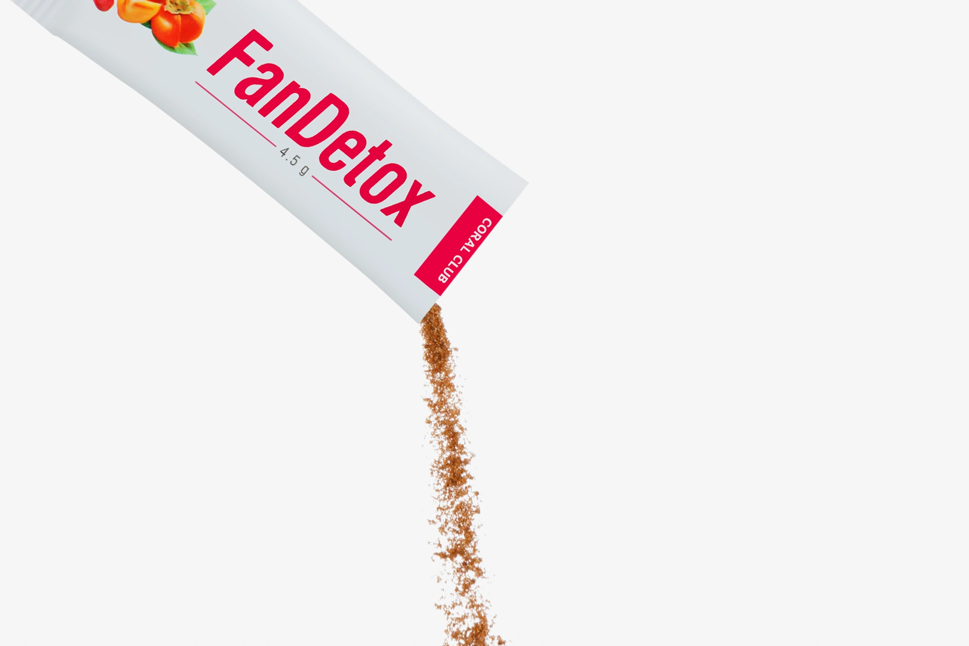 Preparation of the healthy drink: FanDetox crystals pouring out of a convenient sachet